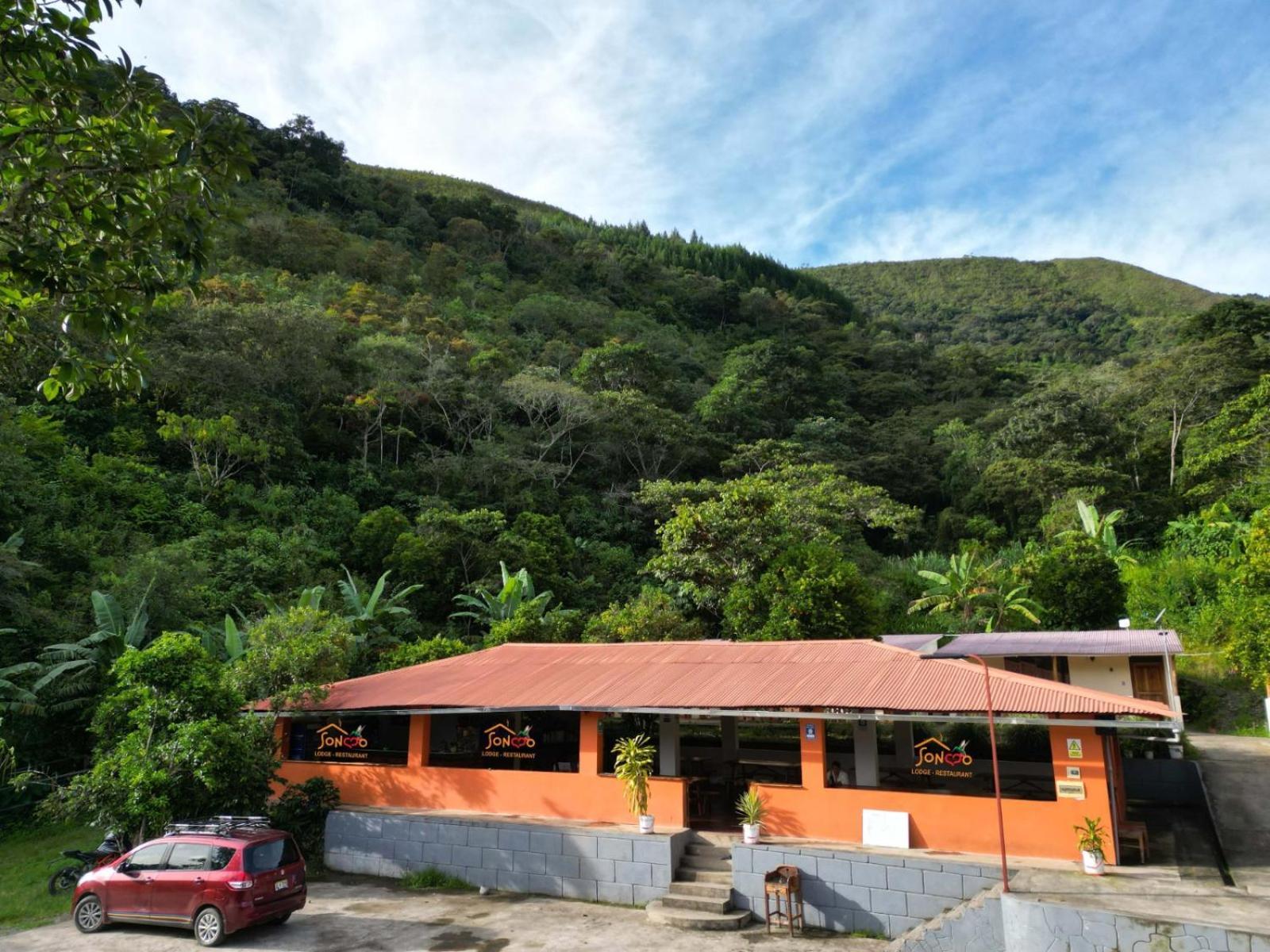 Soncco Lodge-restaurant Lodge